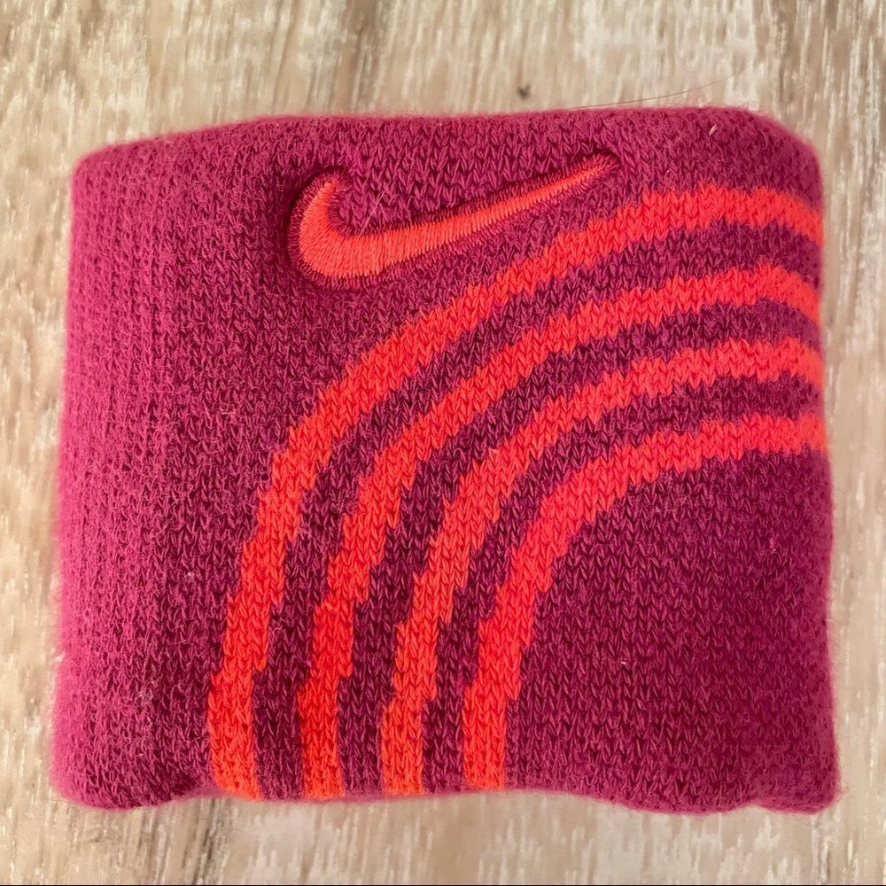 NWT Nike Timing Cuff Set of 2 Blue & Purple - Picture 11 of 15
